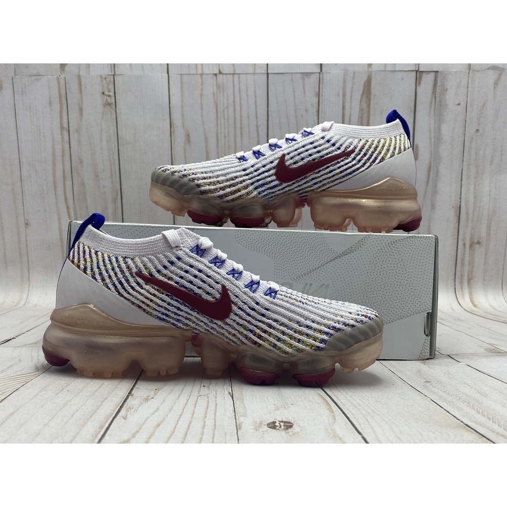 Nike Womens Air Vapormax Flyknit‎ 3 Light Noble Red Size 5 AJ6910 501